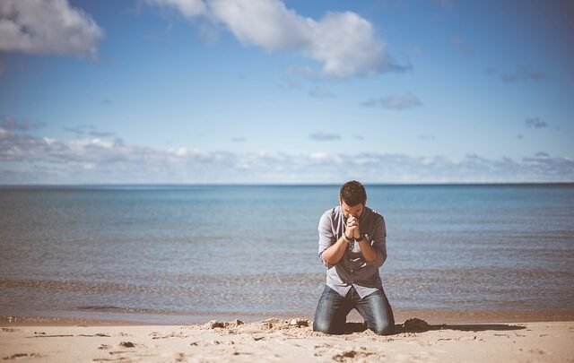 Oração para cura: aprenda orar pela cura